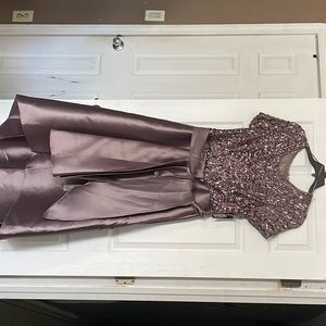 R&M Richards, size 14, mocha color, brand new